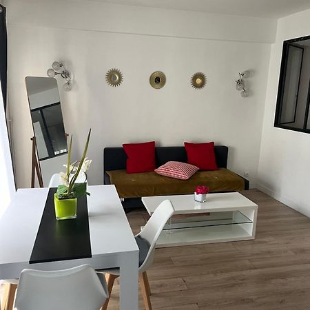 Bel Appartement Proche Tour Eiffel ปารีส ภายนอก รูปภาพ