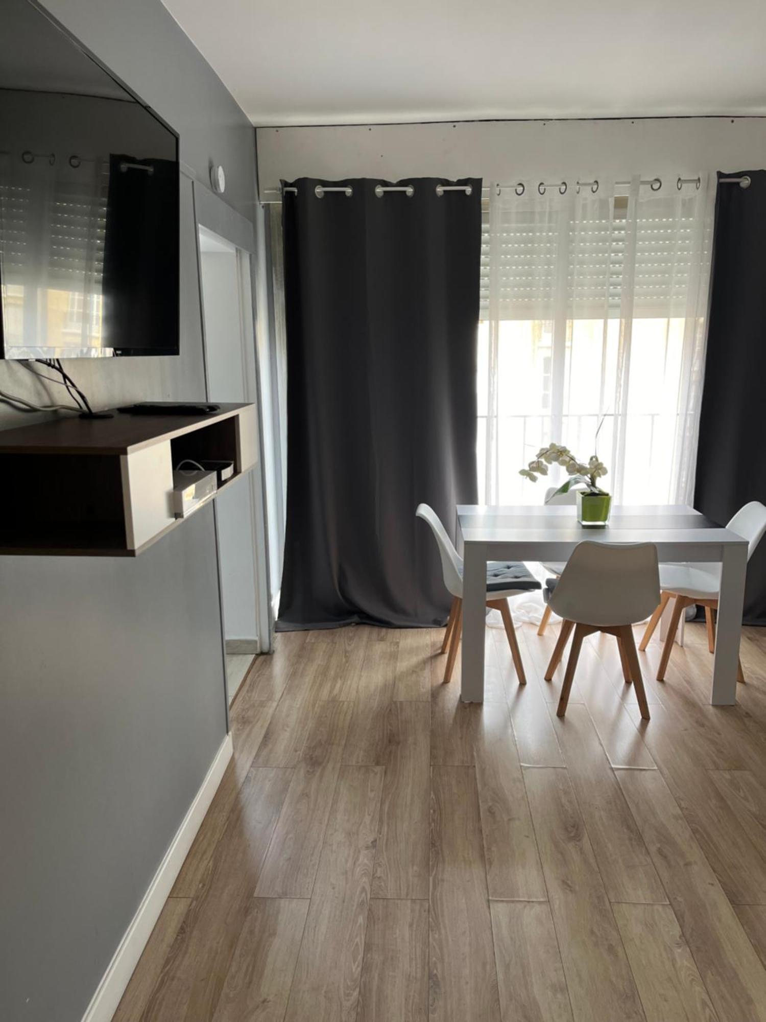 Bel Appartement Proche Tour Eiffel ปารีส ภายนอก รูปภาพ